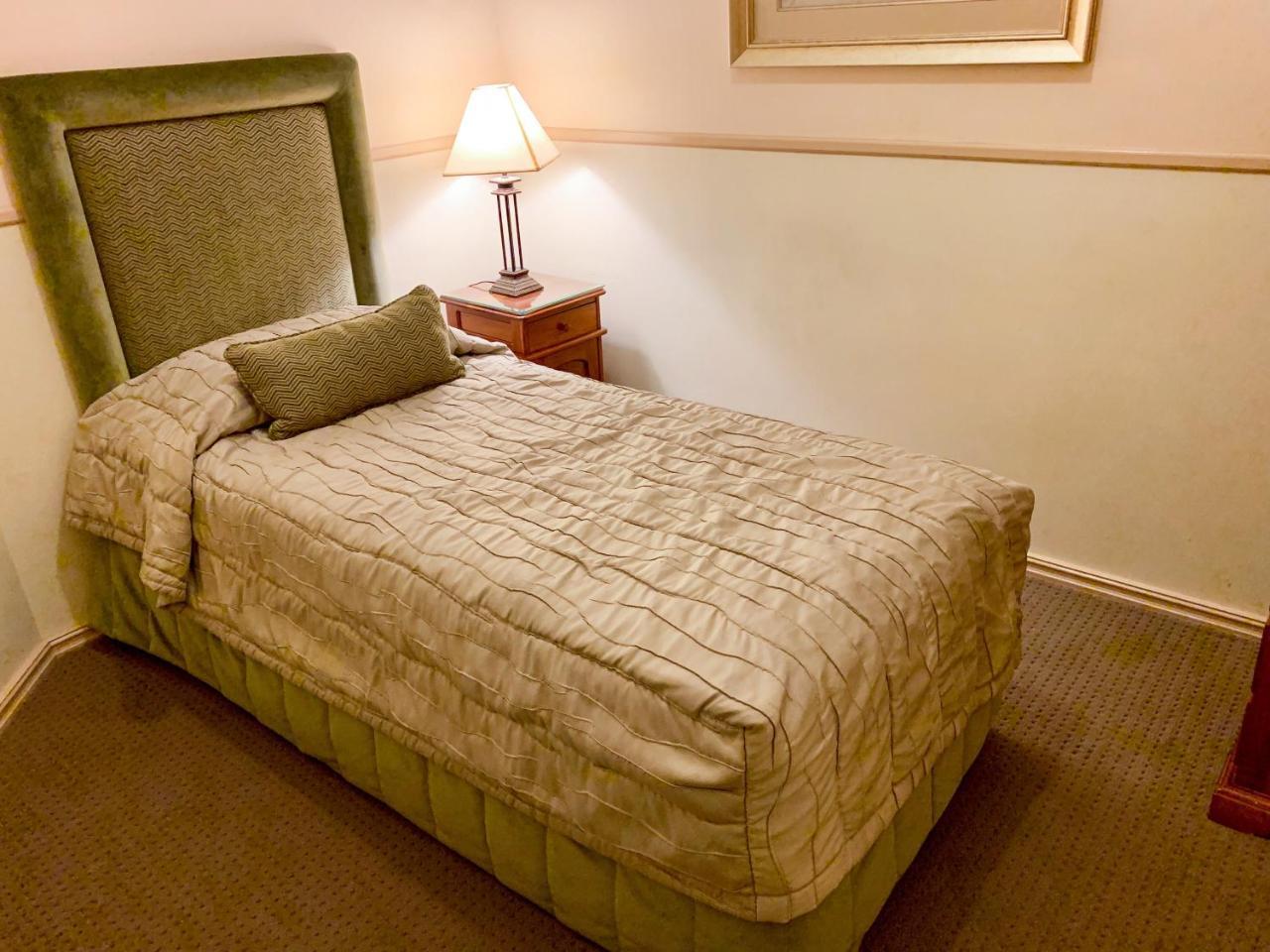 Royal Albert Hotel Brisbane Esterno foto